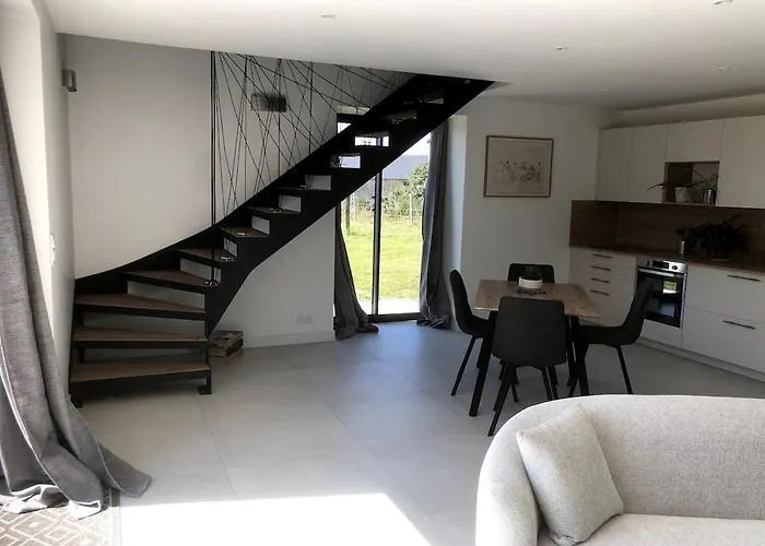 別荘 La Maison Des Pres ゲランド